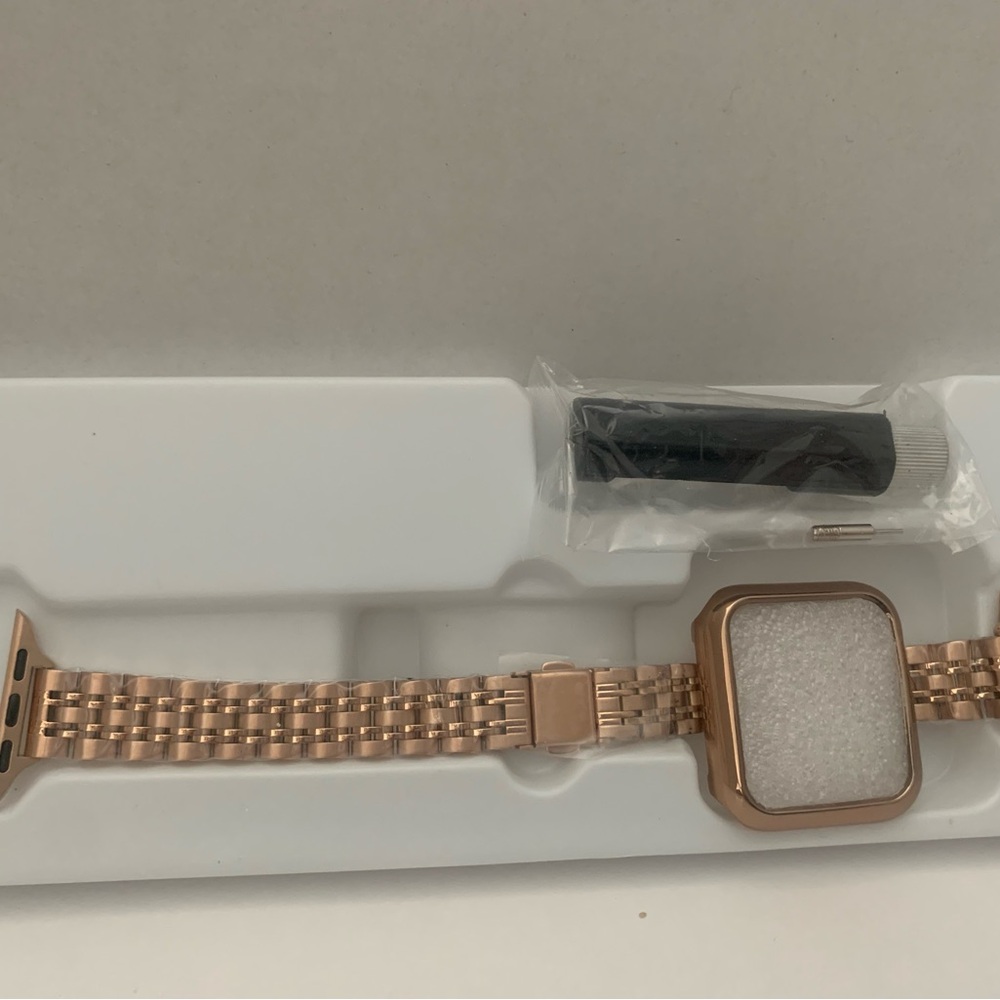Rose Gold Smartwatch Wristband
